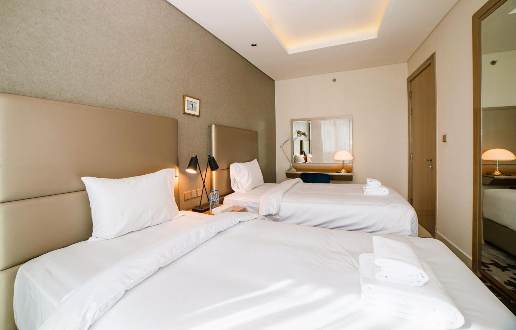 360 Vacation - Spacious 2Br At Damac Towers By Paramount Business Bay Dubai Rum bild
